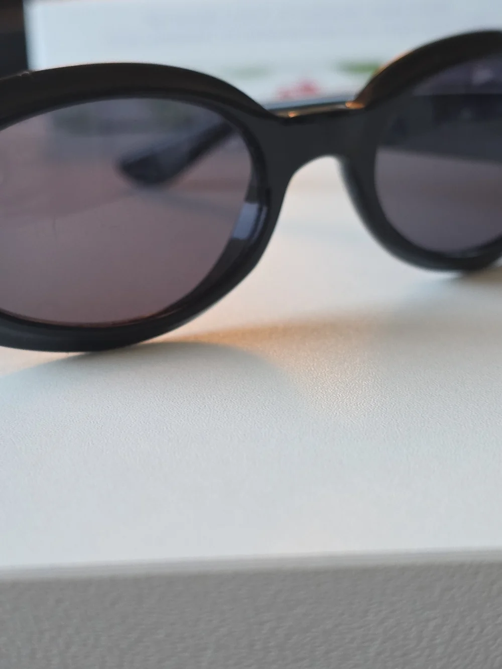 Gucci Black Oval Sunglasses with Temple Logo Plaque 2419/N